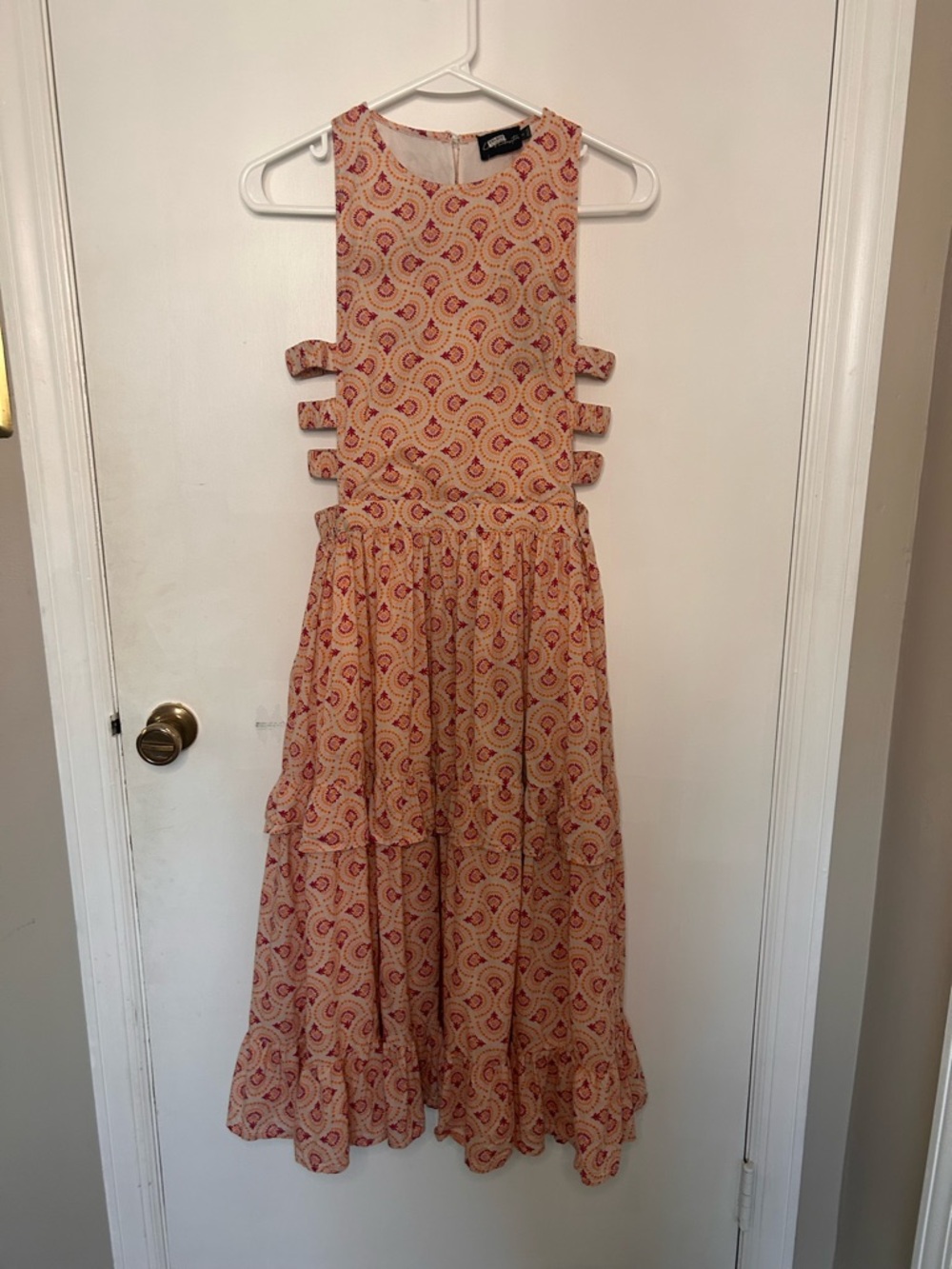 ANTHROPOLOGIE LOVE & LIBERATION TIERED SIDE CUTOUT SUNDRESS SIZE SMALL - Picture 3 of 14